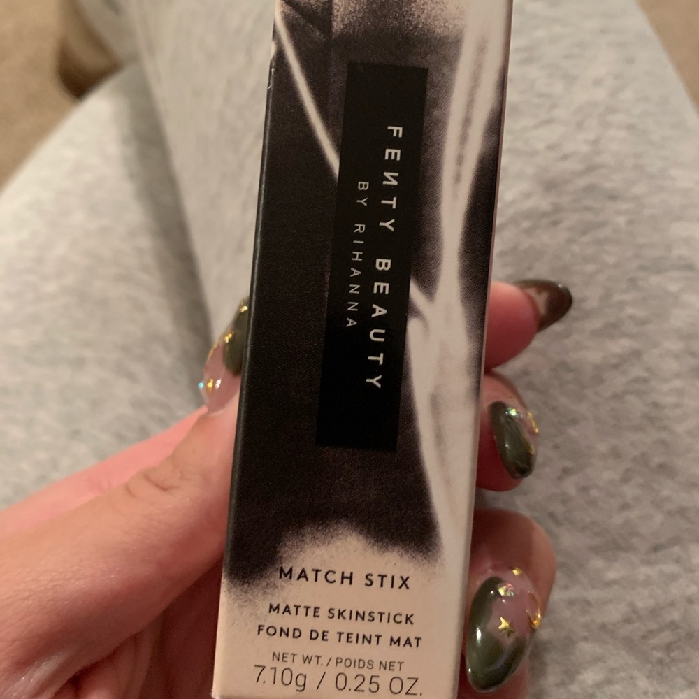 Fenty Beauty Matchstix in Shade Amber- Brand New